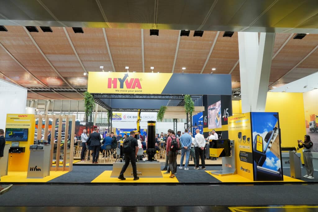 Hyva-iaatransportation-beurs-stand-hannover-messe